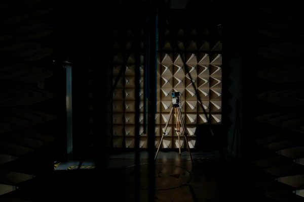 ICUBE – CHAMBRE ANÉCHOÏQUE – Film institutionnel